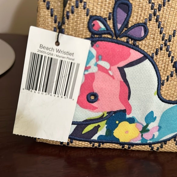 NWT Vera Bradley bundle Beach Wristlet and Passport Wallet - Picture 6 of 12